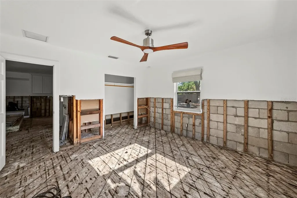 2657 44th Street S Gulfport FL 33711