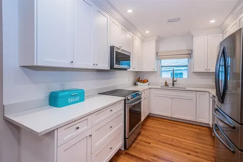 2657 44th Street S Gulfport FL 33711