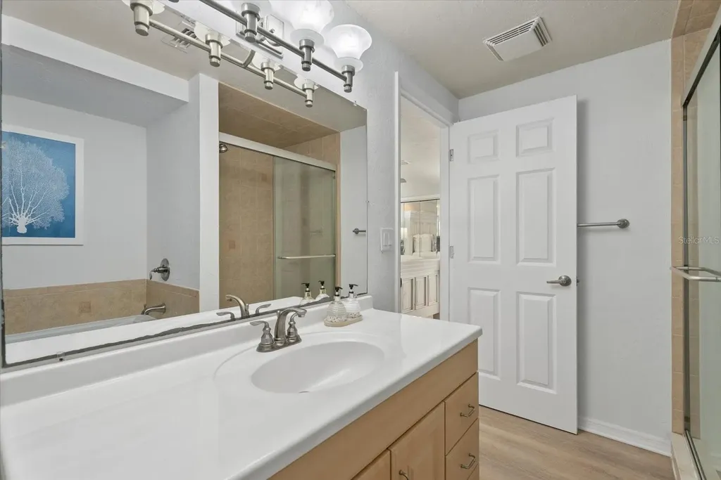 5868 Denison Drive Venice FL 34293