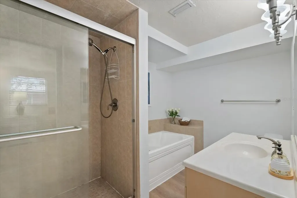 5868 Denison Drive Venice FL 34293