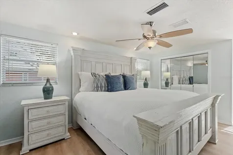 5868 Denison Drive Venice FL 34293
