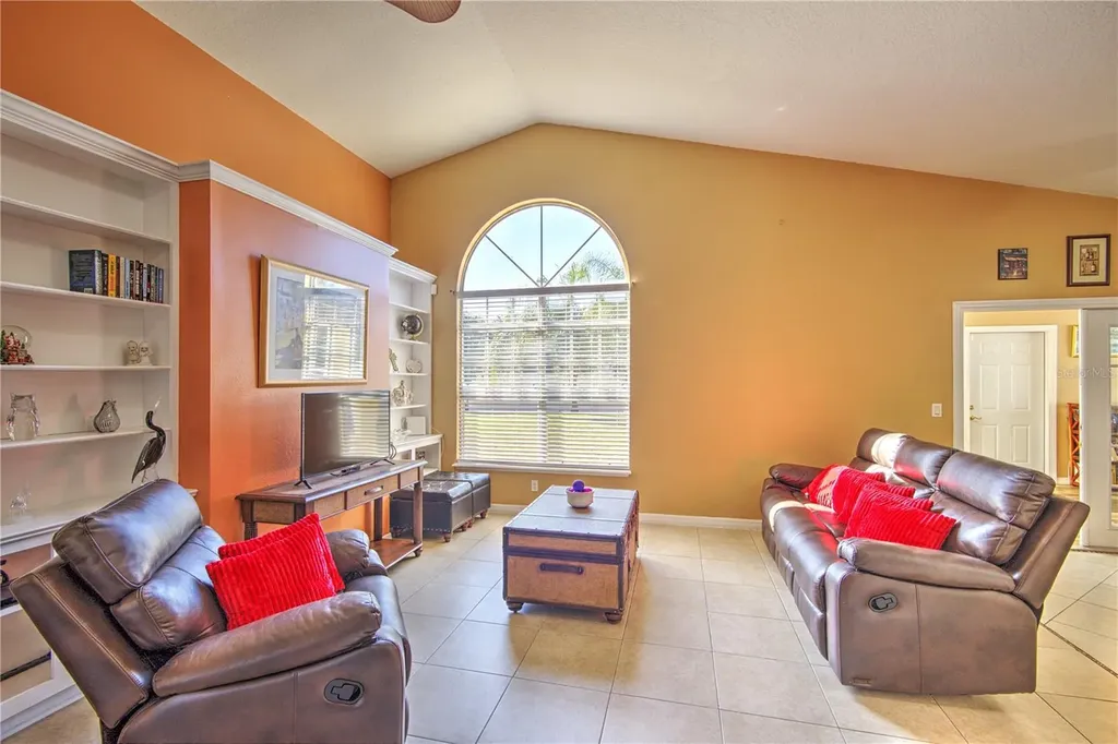 684 Yorkshire Drive Oviedo FL 32765