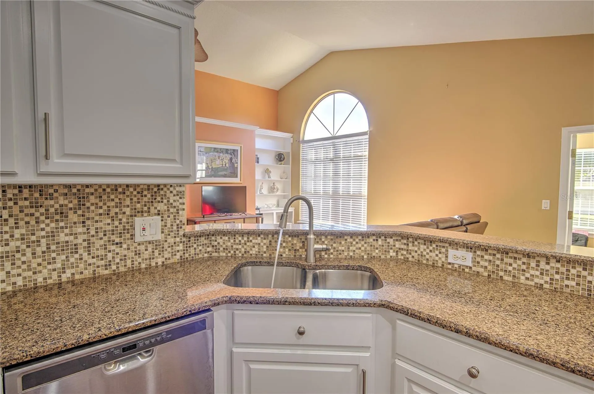 684 Yorkshire Drive Oviedo FL 32765