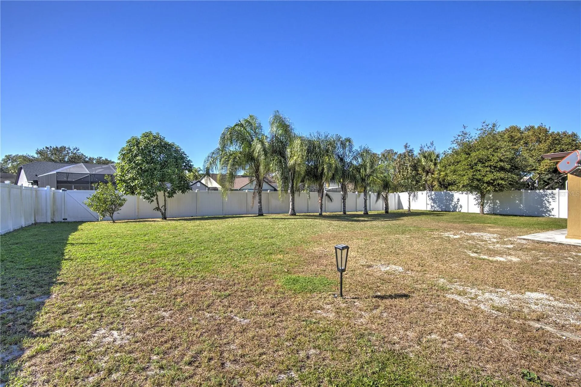 684 Yorkshire Drive Oviedo FL 32765