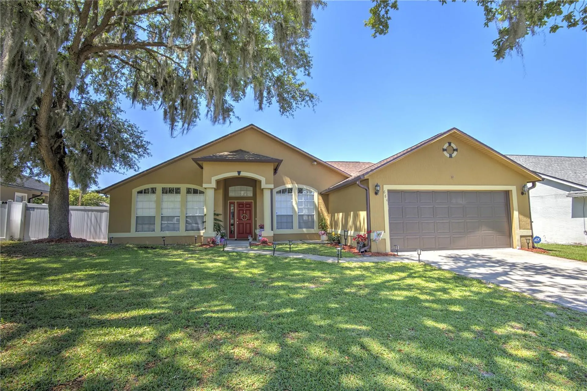 684 Yorkshire Drive Oviedo FL 32765