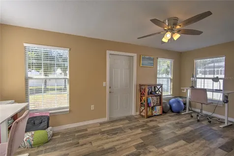 684 Yorkshire Drive Oviedo FL 32765