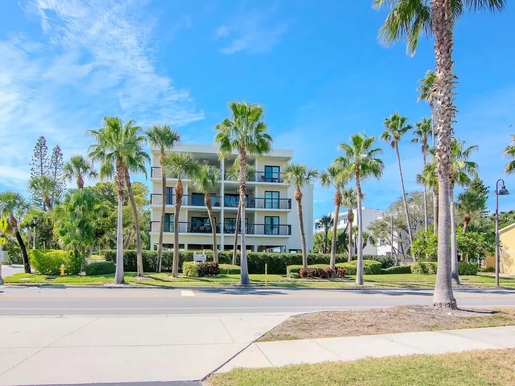 3200 Gulf Boulevard St Pete Beach FL 33706
