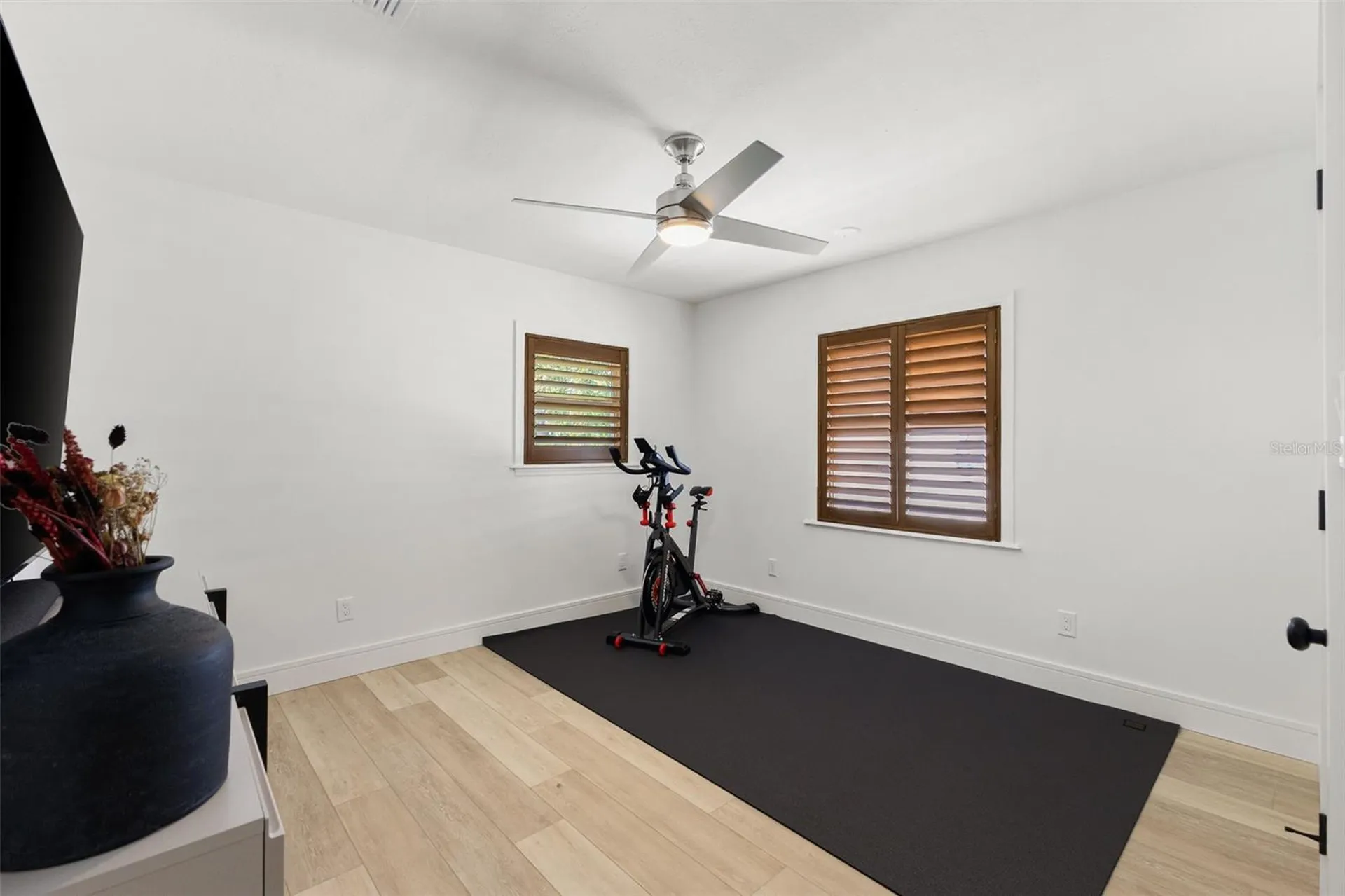4618 Bayshore Boulevard NE St Petersburg FL 33703