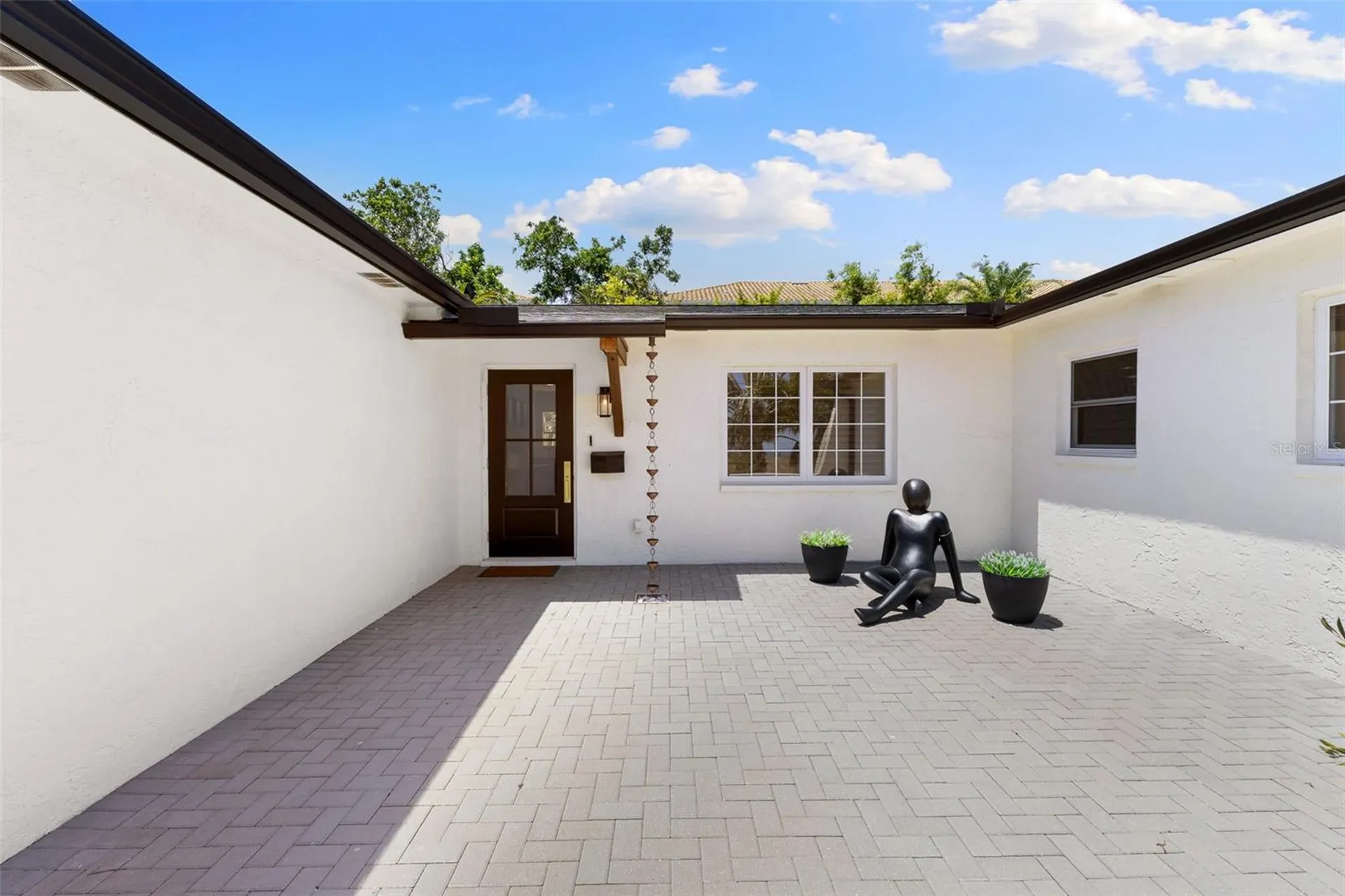 4618 Bayshore Boulevard NE St Petersburg FL 33703