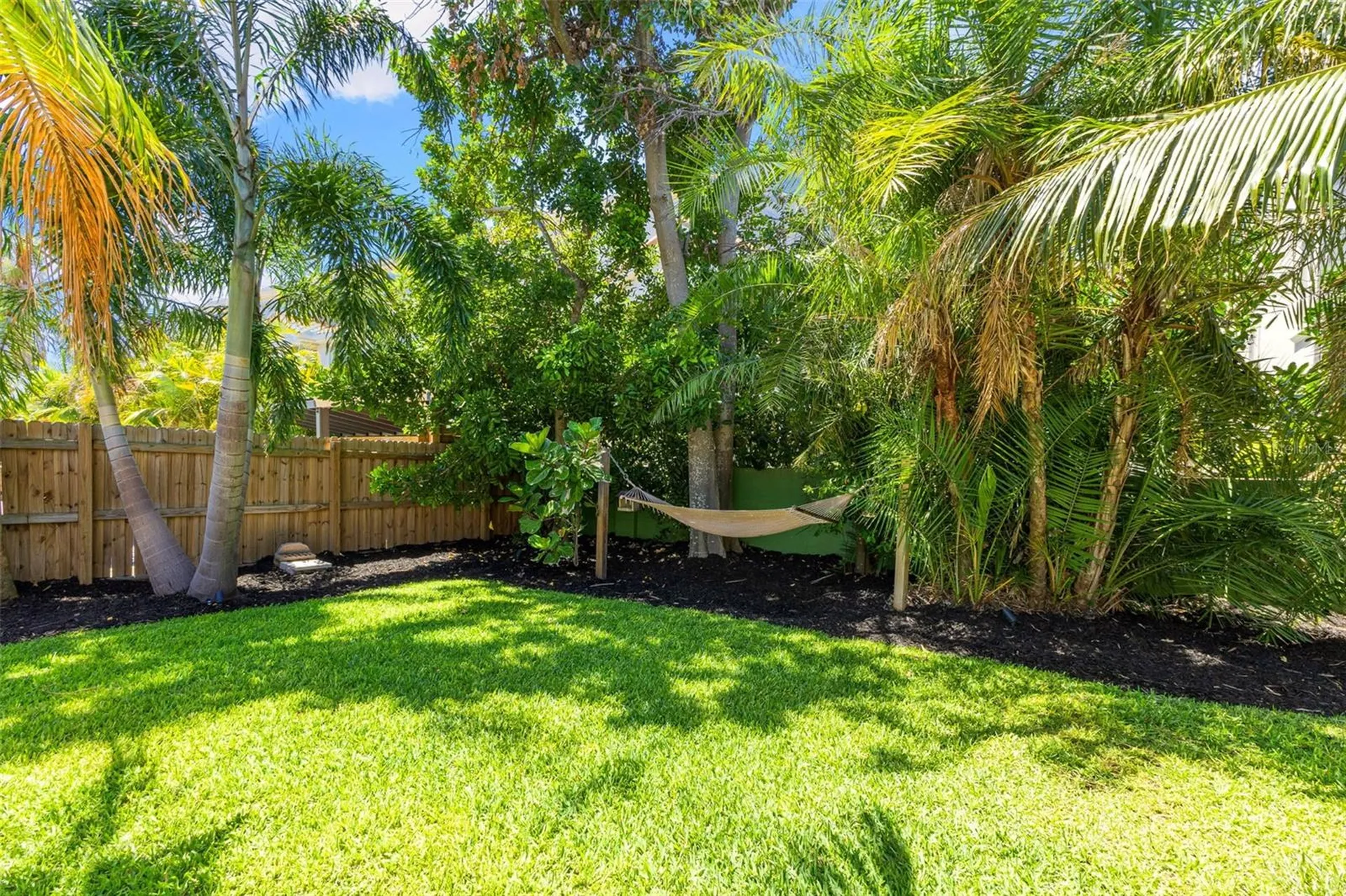 4618 Bayshore Boulevard NE St Petersburg FL 33703
