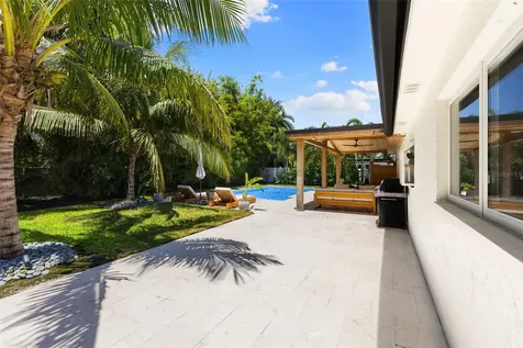 4618 Bayshore Boulevard NE St Petersburg FL 33703