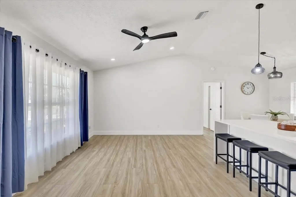 6505 64th Lane E Palmetto FL 34221