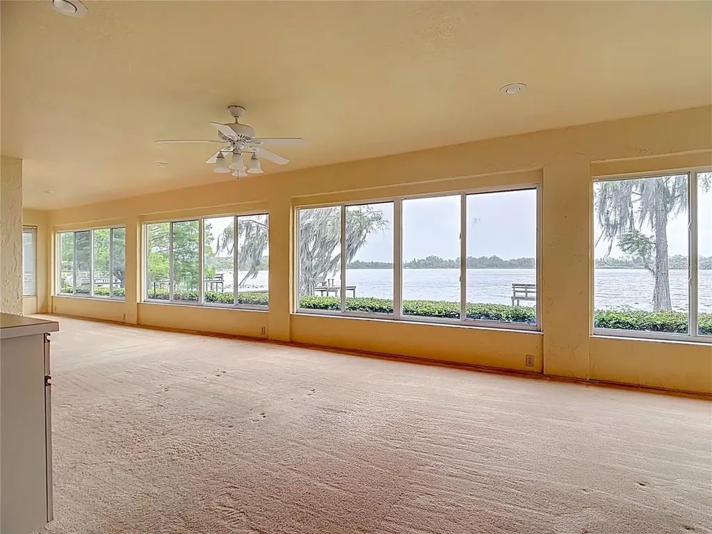 247 S Lake Pansy Drive Winter Haven FL 33881
