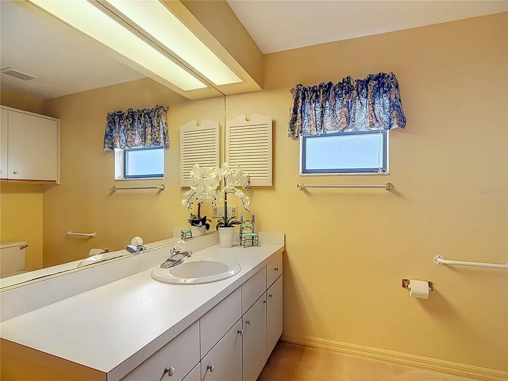 247 S Lake Pansy Drive Winter Haven FL 33881