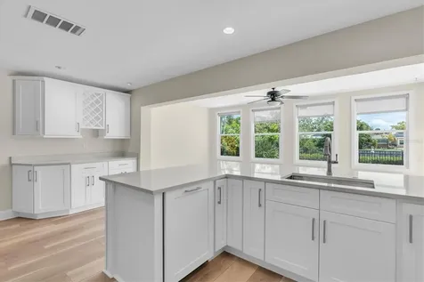 4801 Shore Acres Boulevard NE St Petersburg FL 33703