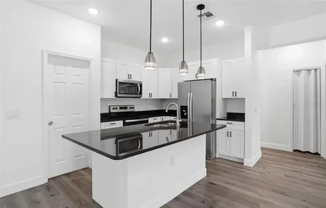 1535 13th Street S St Petersburg FL 33705