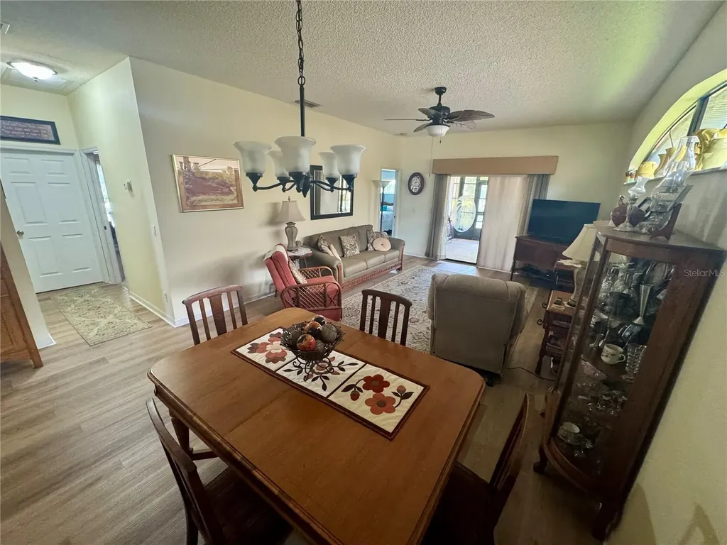 5738 King James Avenue Leesburg FL 34748