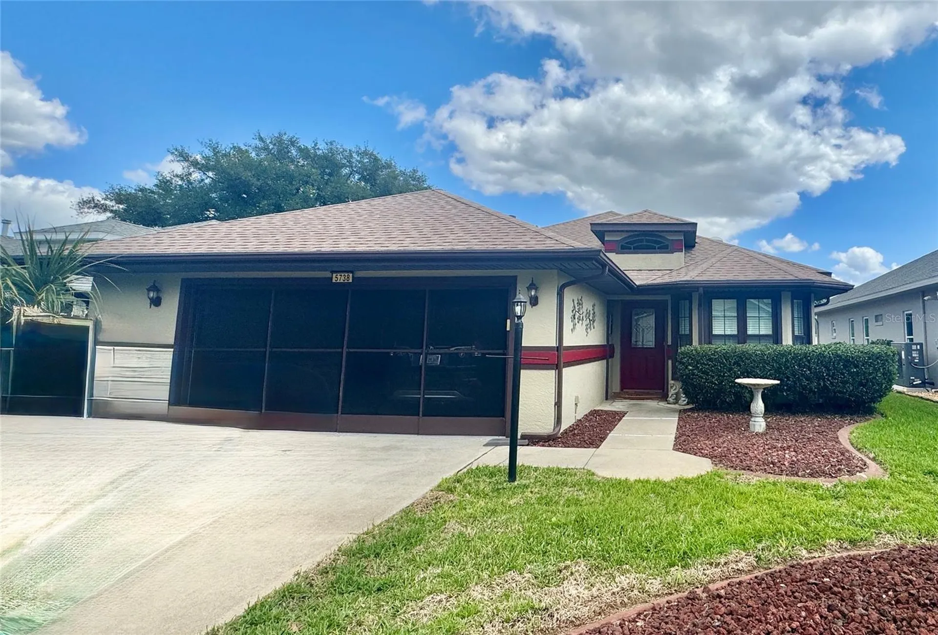 5738 King James Avenue Leesburg FL 34748