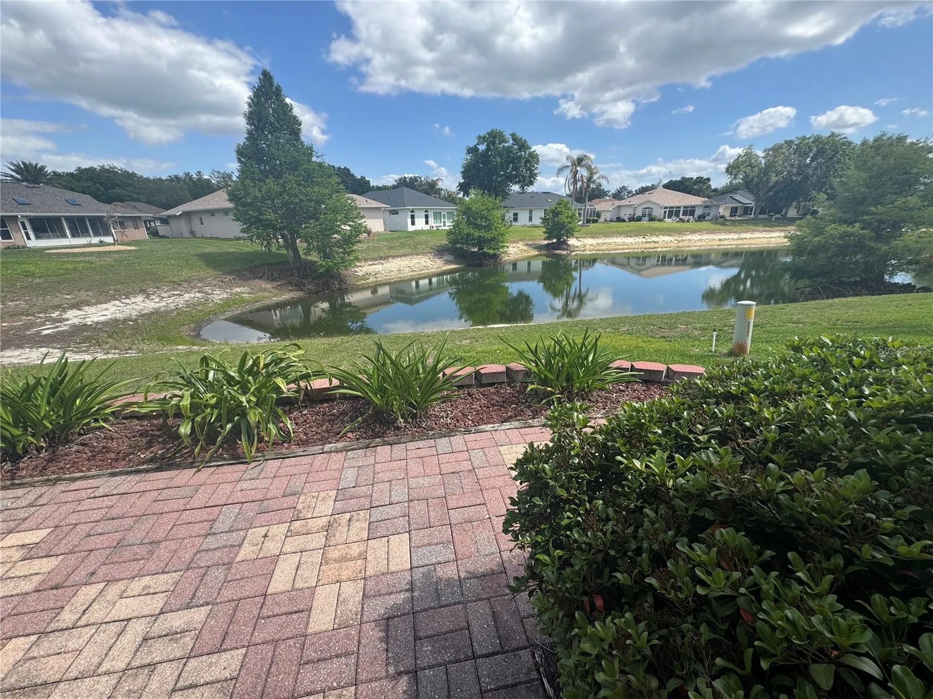 5738 King James Avenue Leesburg FL 34748