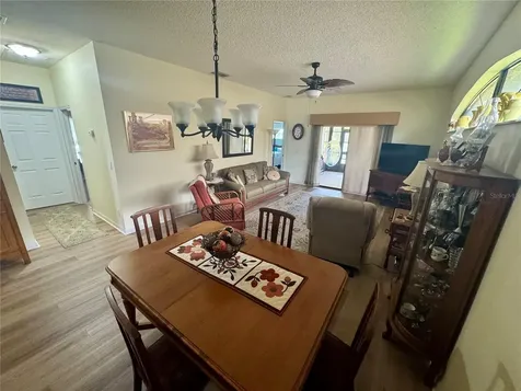 5738 King James Avenue Leesburg FL 34748