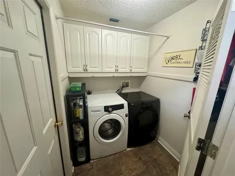 5738 King James Avenue Leesburg FL 34748