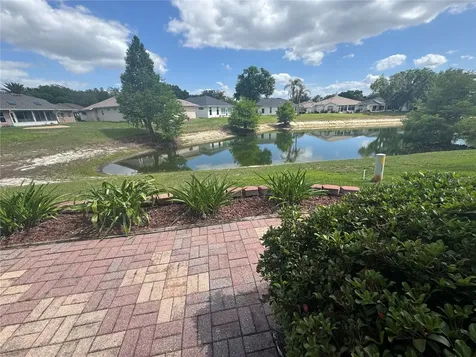 5738 King James Avenue Leesburg FL 34748