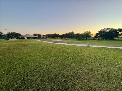 5738 King James Avenue Leesburg FL 34748