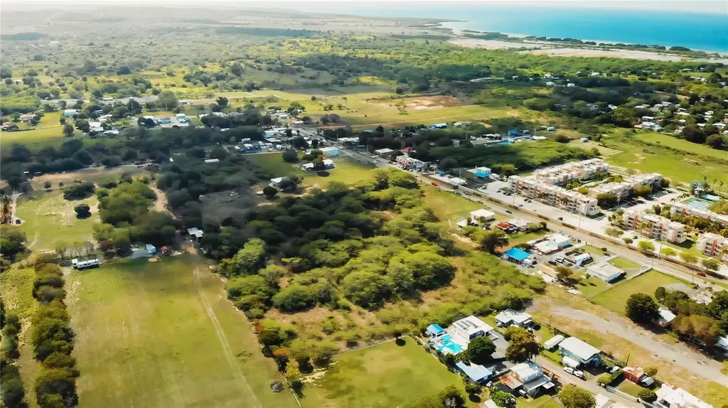 Bo. Corozo, Combate, Carr. 301 Km Hm 7.0 Cabo Rojo PR 00623