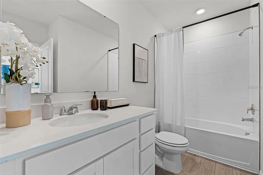 14385 Canvas Street Orlando FL 32824