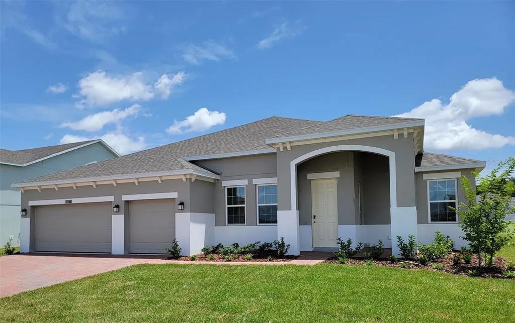5073 Northern Dove Avenue Mount Dora FL 32757