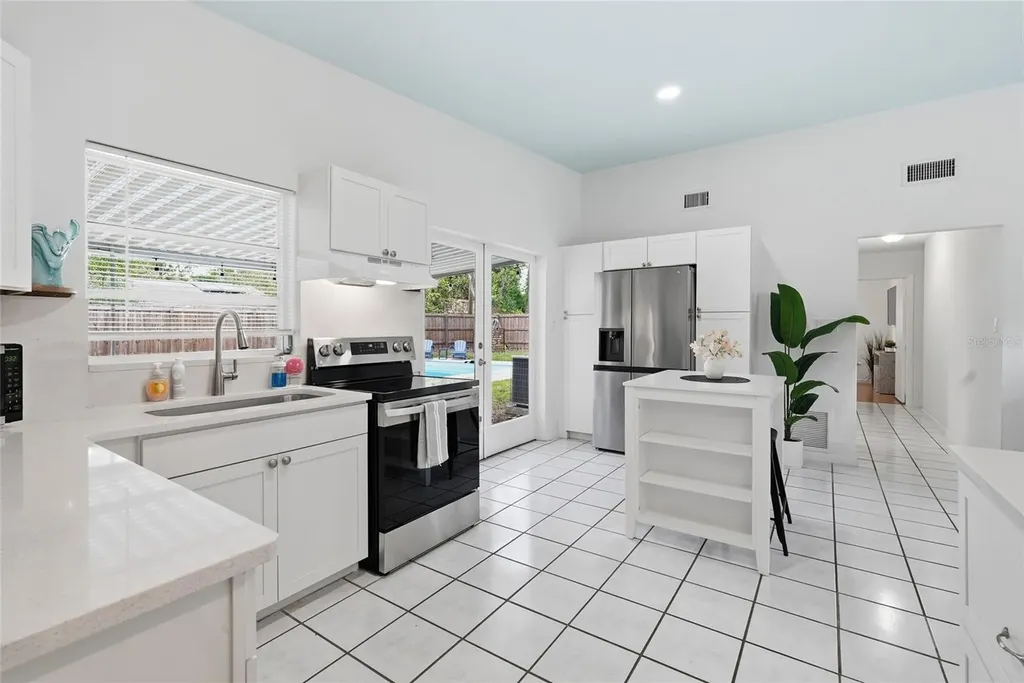 1702 NW 38th Drive Gainesville FL 32605