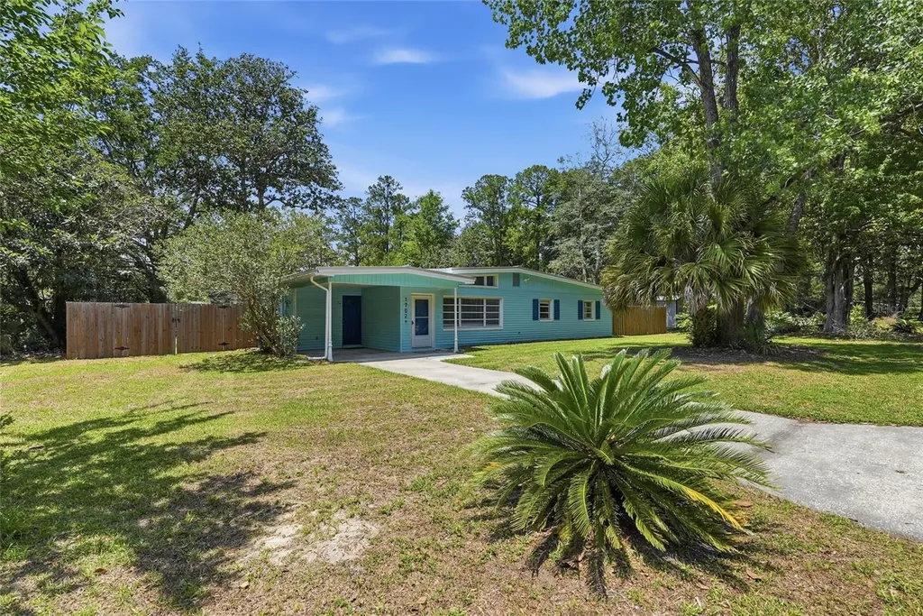 1702 NW 38th Drive Gainesville FL 32605