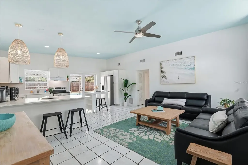 1702 NW 38th Drive Gainesville FL 32605