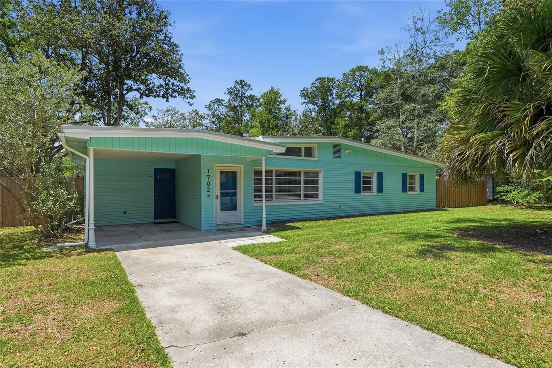 1702 NW 38th Drive Gainesville FL 32605