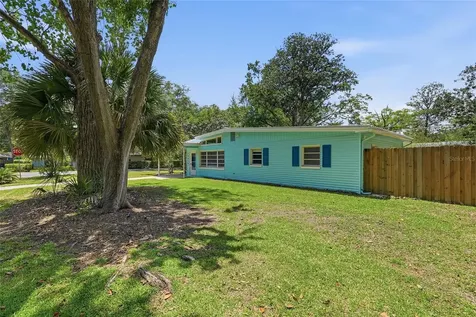 1702 NW 38th Drive Gainesville FL 32605