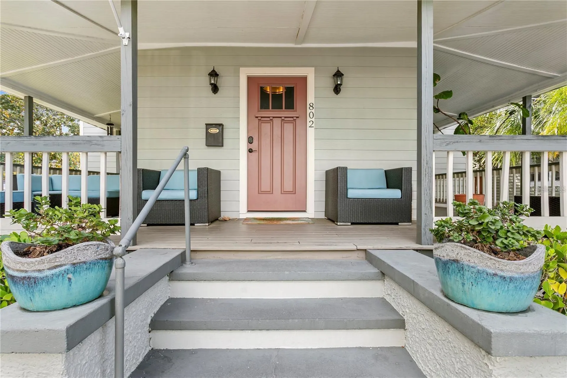 802 Dartmoor Street N St Petersburg FL 33701