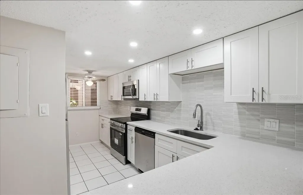 3700 S Osprey Avenue Sarasota FL 34239