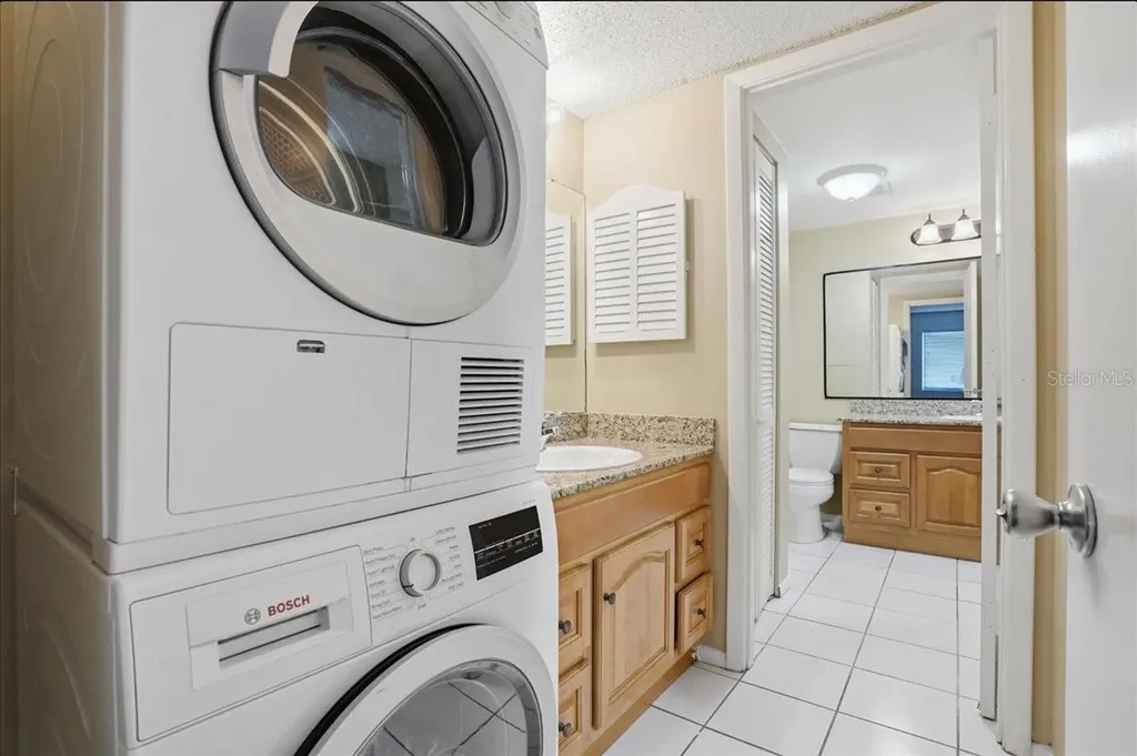 3700 S Osprey Avenue Sarasota FL 34239