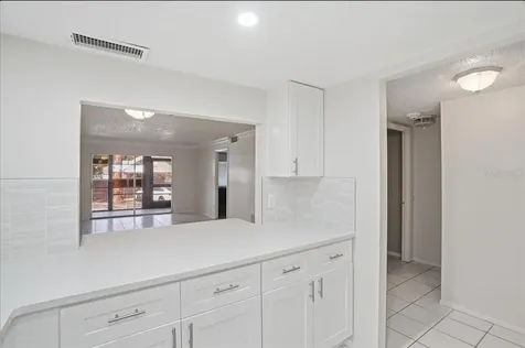 3700 S Osprey Avenue Sarasota FL 34239
