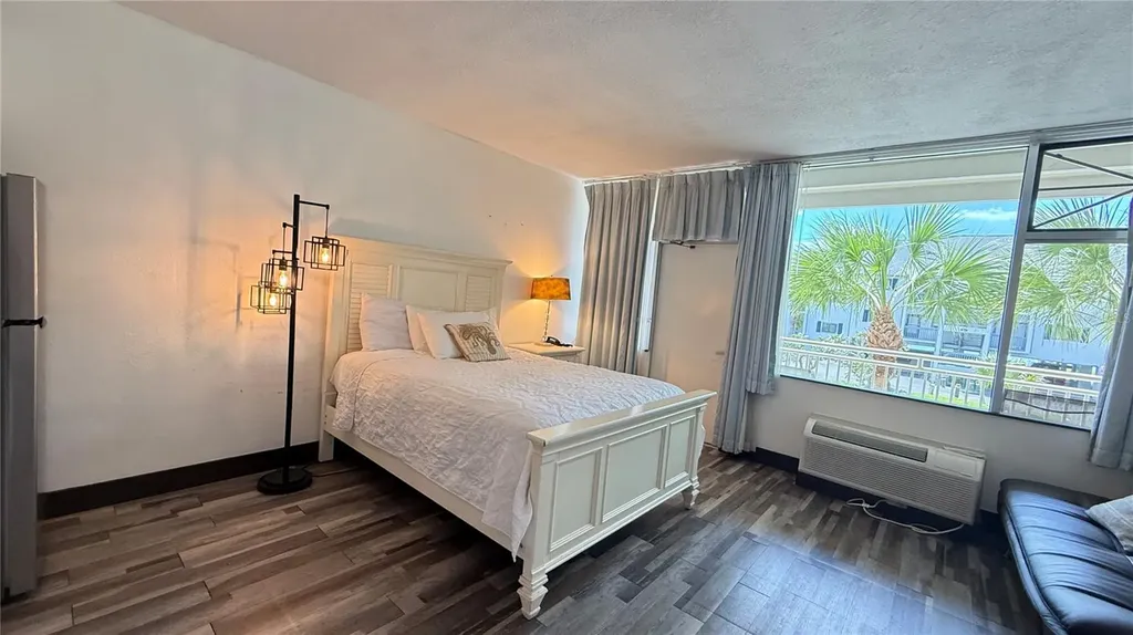 611 Destiny Drive Ruskin FL 33570