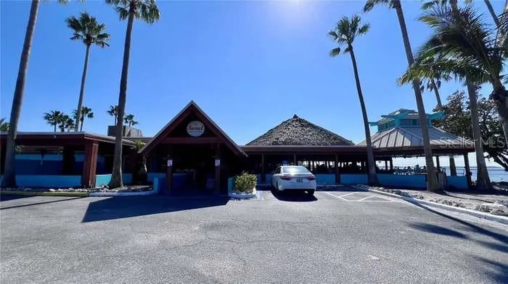 611 Destiny Drive Ruskin FL 33570