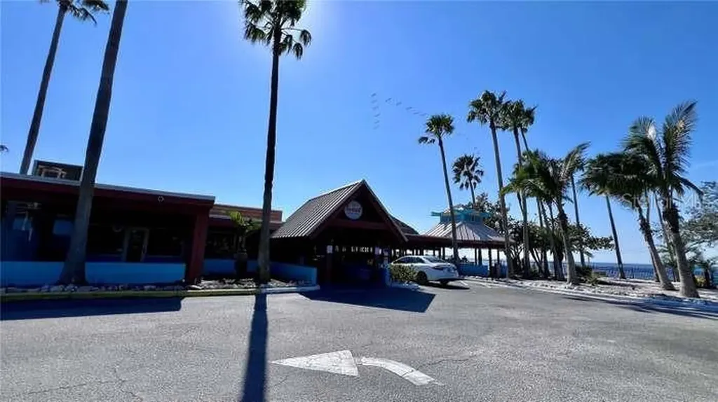 611 Destiny Drive Ruskin FL 33570