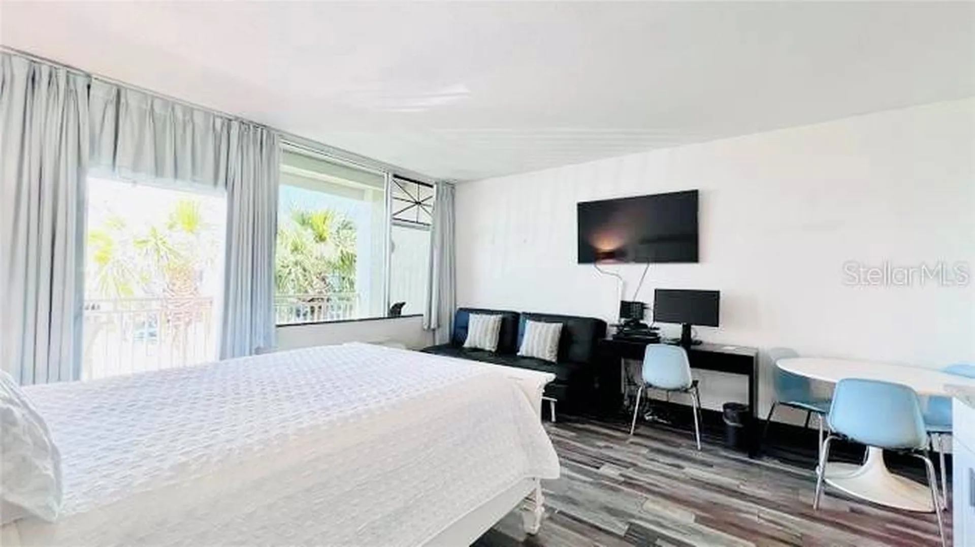 611 Destiny Drive Ruskin FL 33570