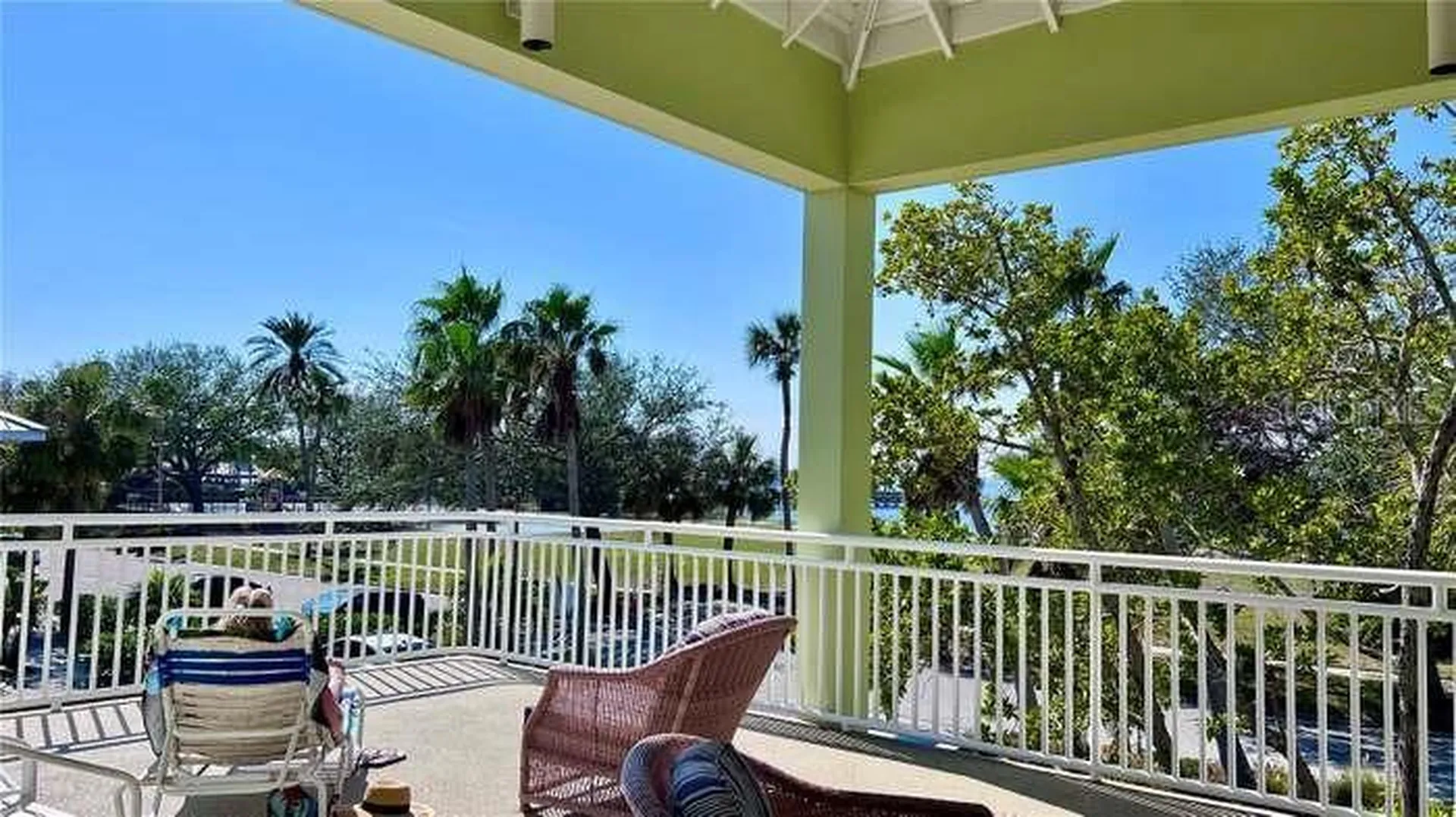 611 Destiny Drive Ruskin FL 33570