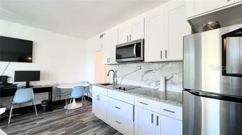 611 Destiny Drive Ruskin FL 33570