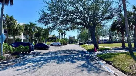 611 Destiny Drive Ruskin FL 33570