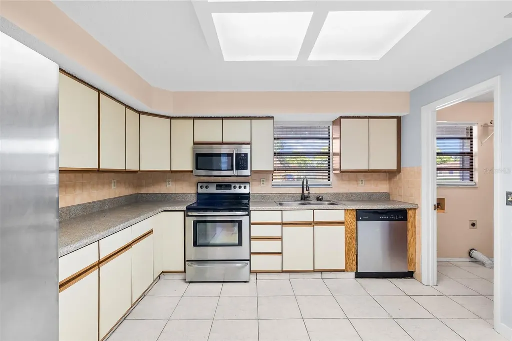 3030 Shadow Oaks Drive Holiday FL 34690