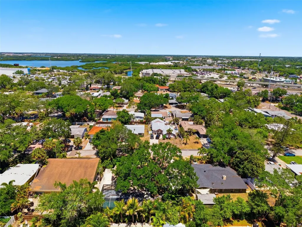 8326 40th Place N St Petersburg FL 33709