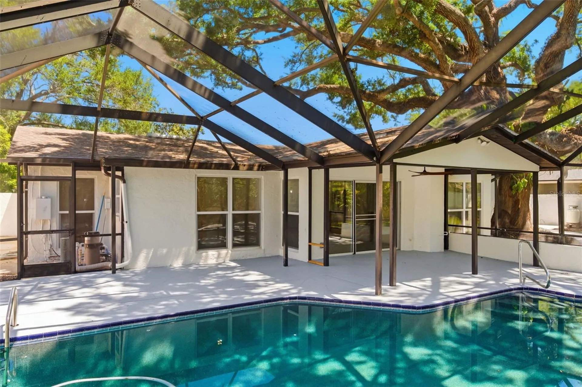 8326 40th Place N St Petersburg FL 33709