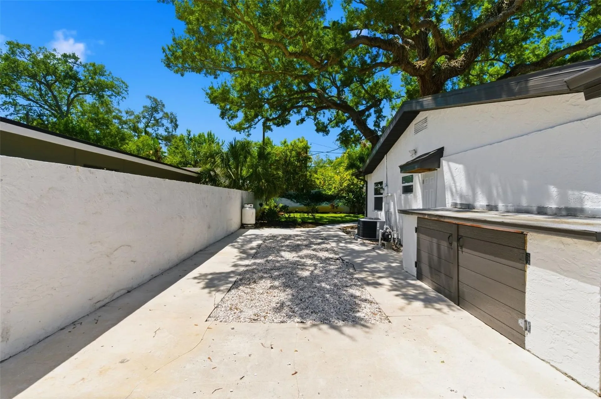 8326 40th Place N St Petersburg FL 33709